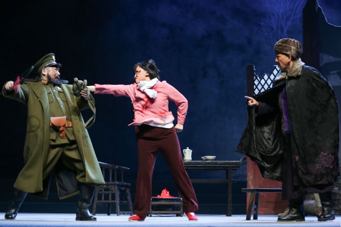 14-陳清華(右)飾演石庭璞 蒿紅偉(左)飾演大胡子-AY8I7178.jpg 14-陳清華(右)飾演石庭璞 蒿紅偉(左)飾演大胡子-AY8I7178.jpg