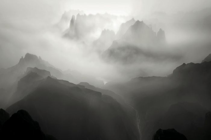 5-高輝《太行》之二.jpg